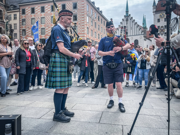 Фанаты сборной Шотландия