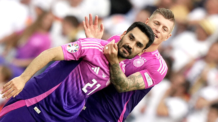 Легенды сборной Германии — Илкай Гюндоган и Тони Кроос