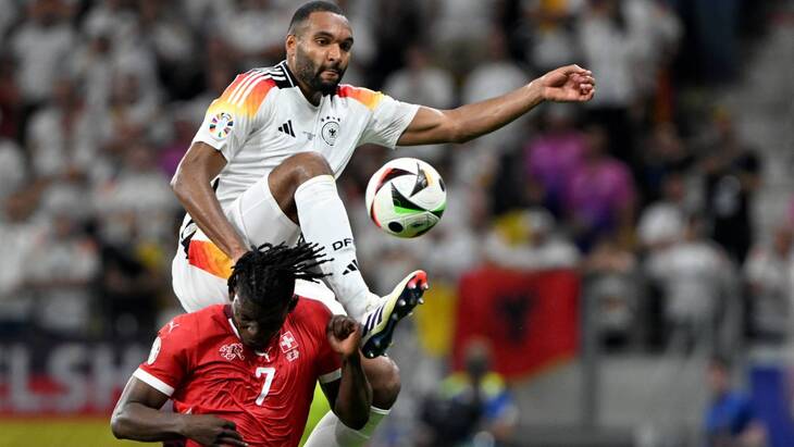 Джонатан Та