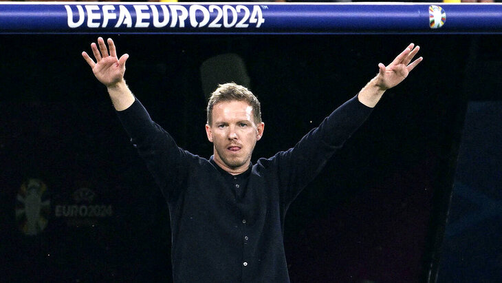 Юлиан Нагельсманн (главный тренер сборной Германии) Юлиан Нагельсманн (главный тренер сборной Германии)