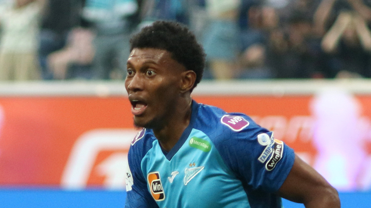 Матео Кассьерра — нападающий «Зенита» Матео Кассьерра — нападающий «Зенита»