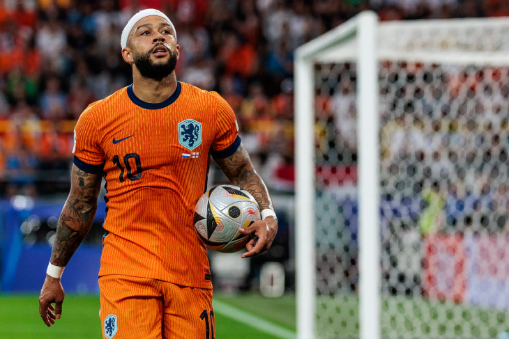 Мемфис Депай