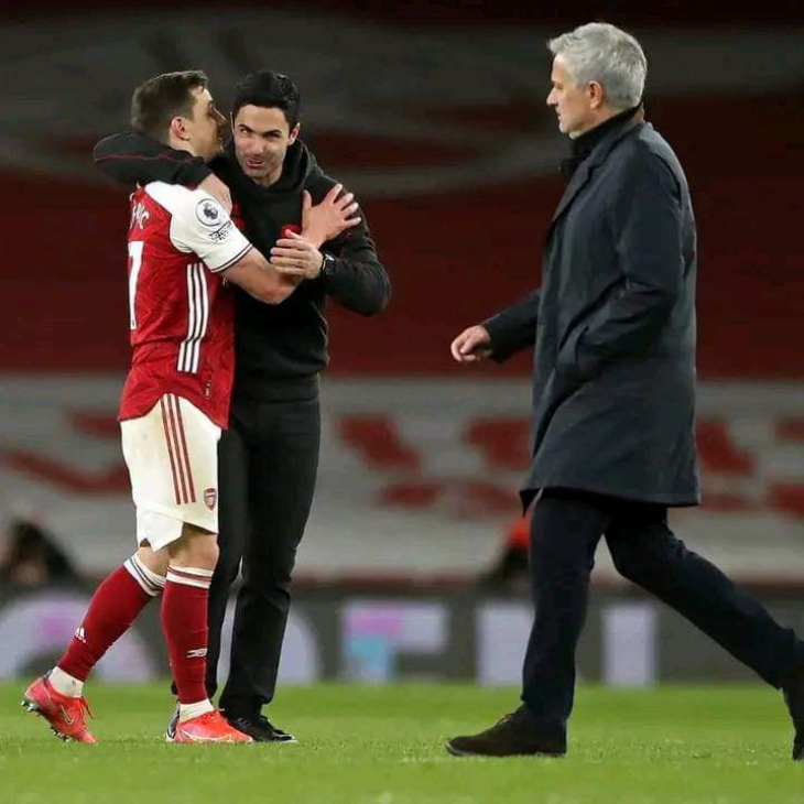 Микель Артета и Жозе Моуринью