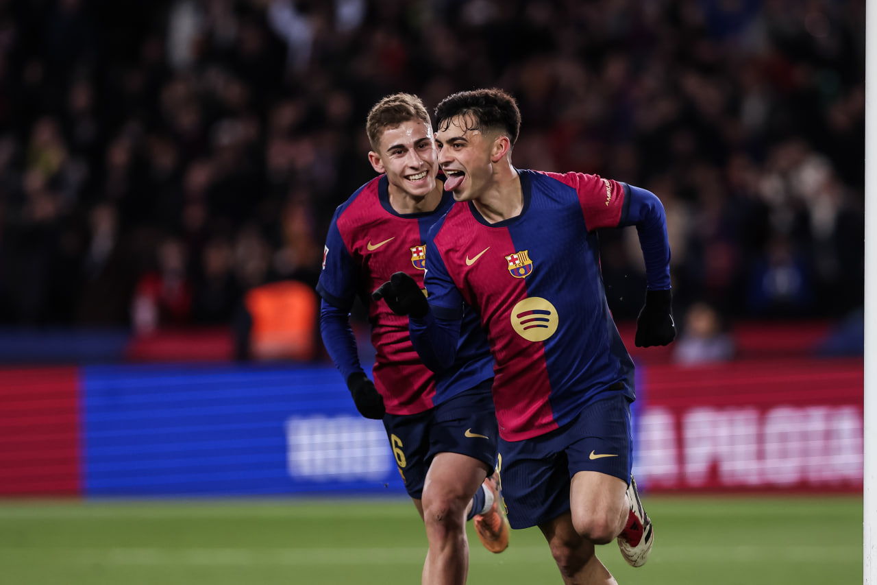 Педри открывает счет