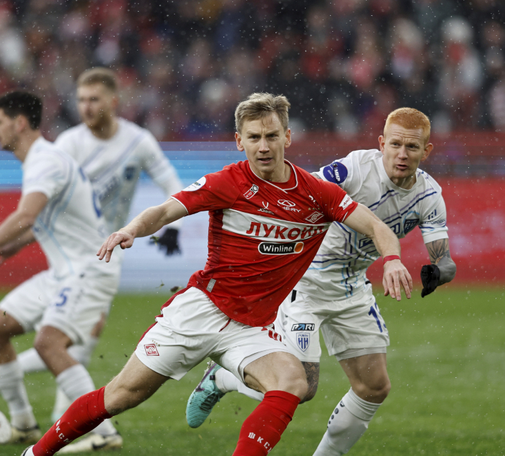 Наиль Умяров