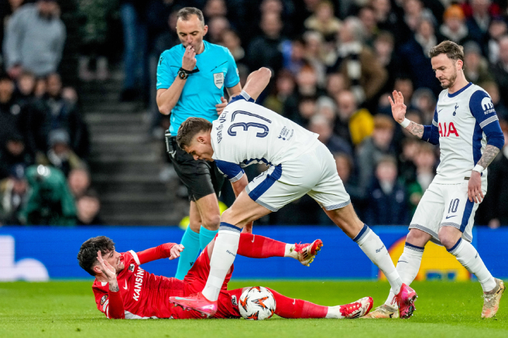 «Тоттенхэм» — «АЗ Алкмар»