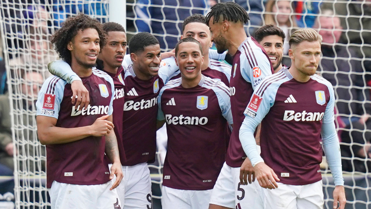 «Астон Вилла»