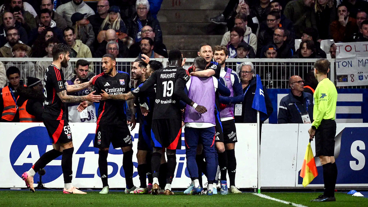 Осер — Лион