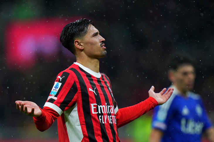 Тиджани Рейндерс