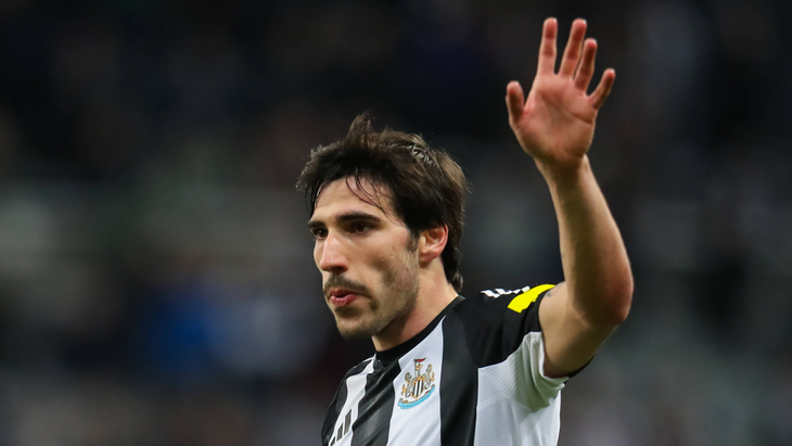 Сандро Тонали — полузащитник «Ньюкасла»