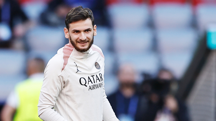 Хвича Кварацхелия — полузащитник ПСЖ