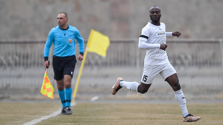 Тентон Йенне