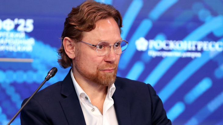 Валерий Карпин — тренер сборной России Валерий Карпин — тренер сборной России