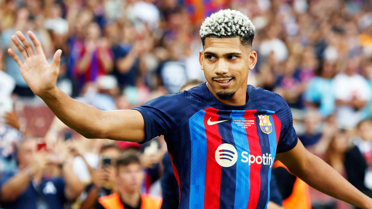 Рональд Араухо Рональд Араухо