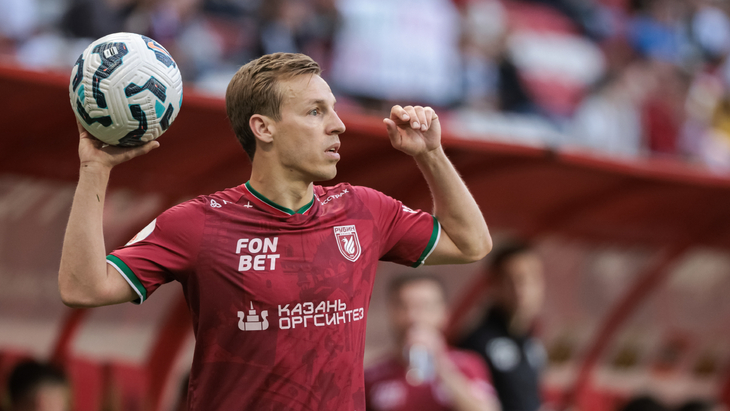 Дмитрий Кабутов — полузащитник «Рубина»