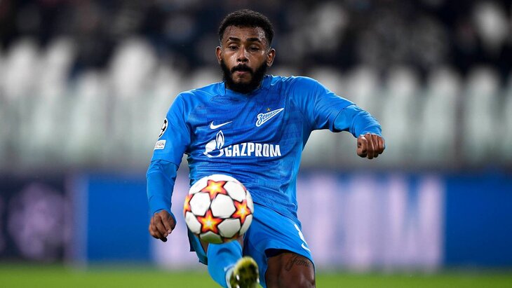 Дуглас Сантос