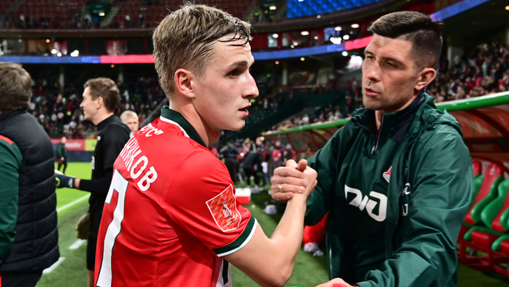 Илья Самошников