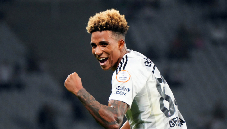 Жедсон Фернандеш Жедсон Фернандеш