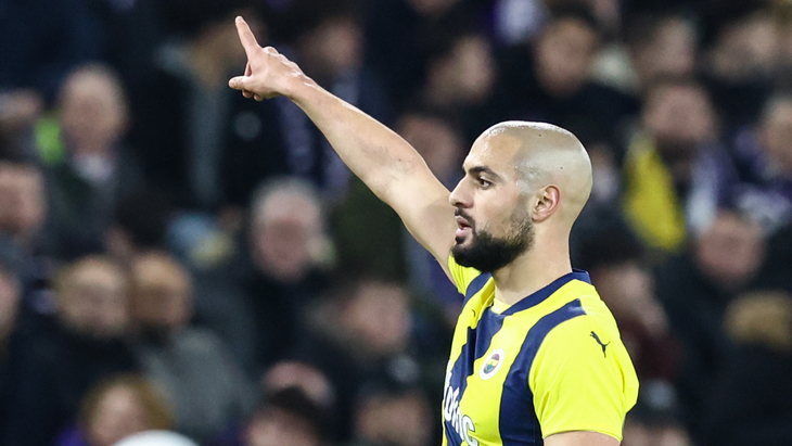 Софьян Амрабат — игрок «Фенербахче»