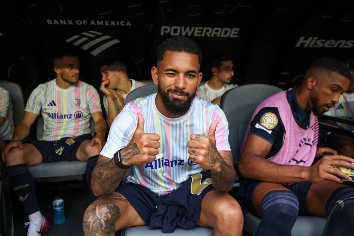 Дуглас Луис