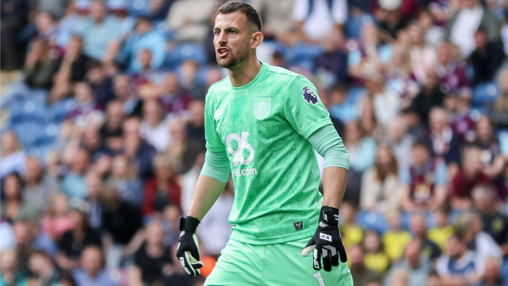 Мартин Дубравка — вратарь «Бернли»