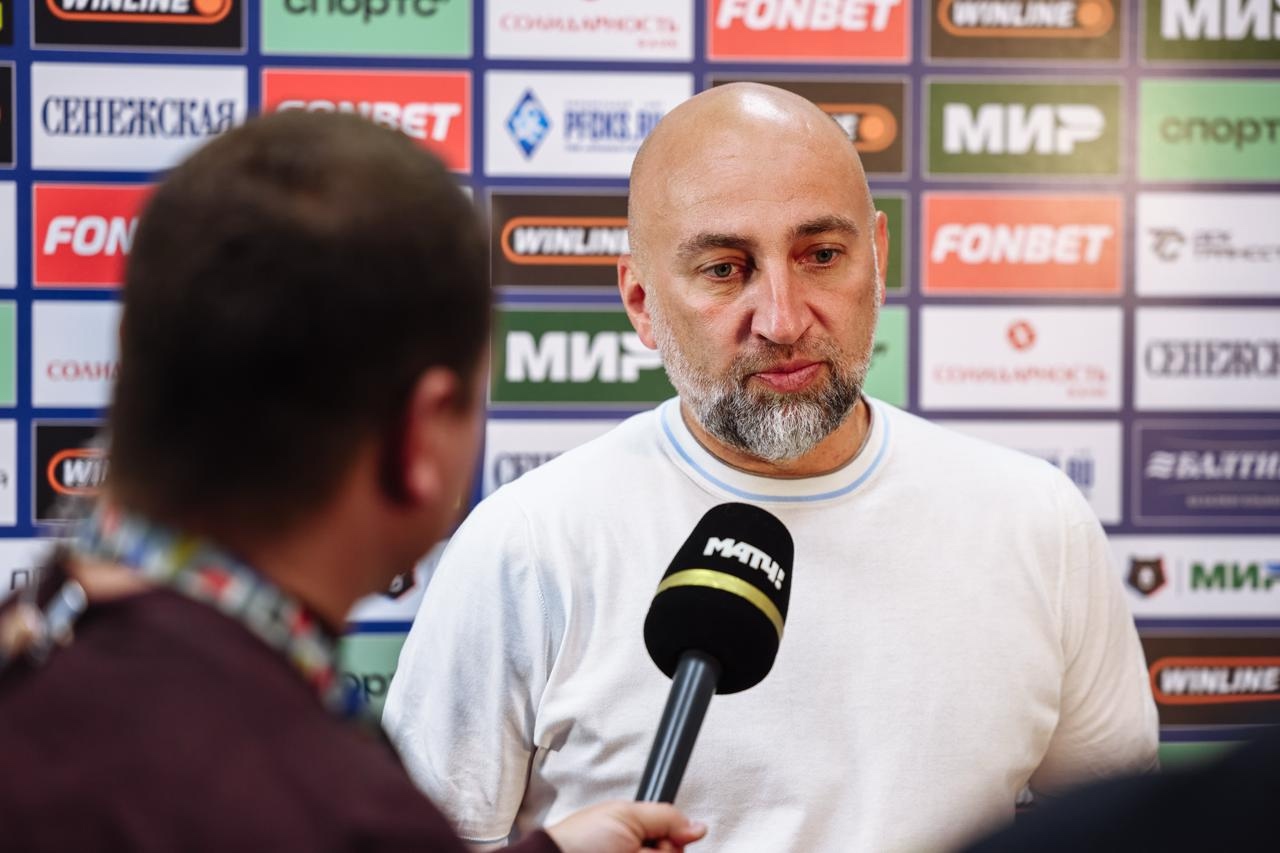 Главный тренер победителей Магомед Адиев