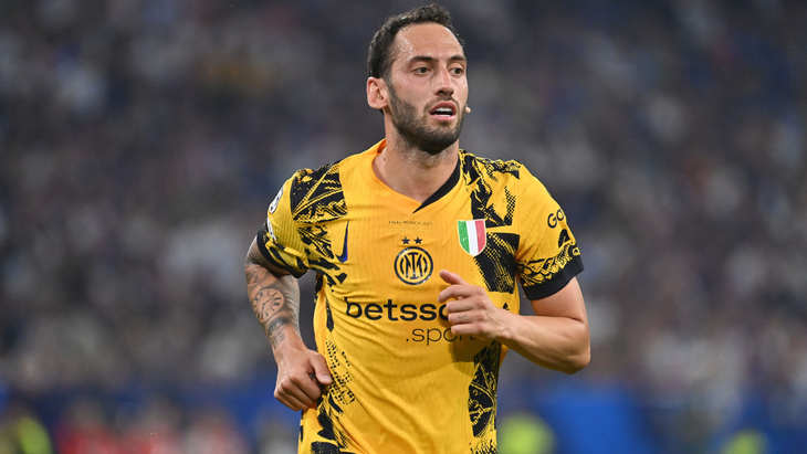 Хакан Чалханоглу