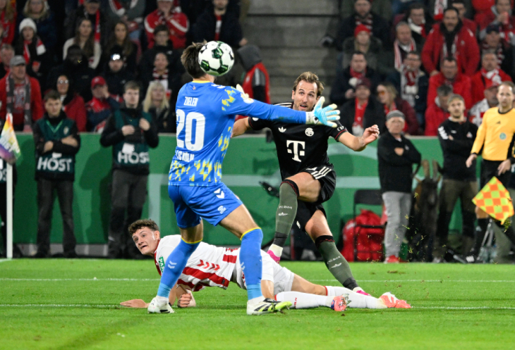 Первый гол Гарри Кейна