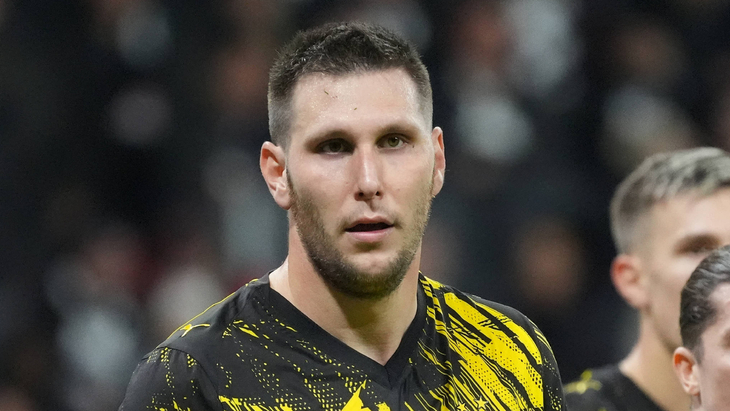 Никлас Зюле — защитник дортмундской «Боруссии»