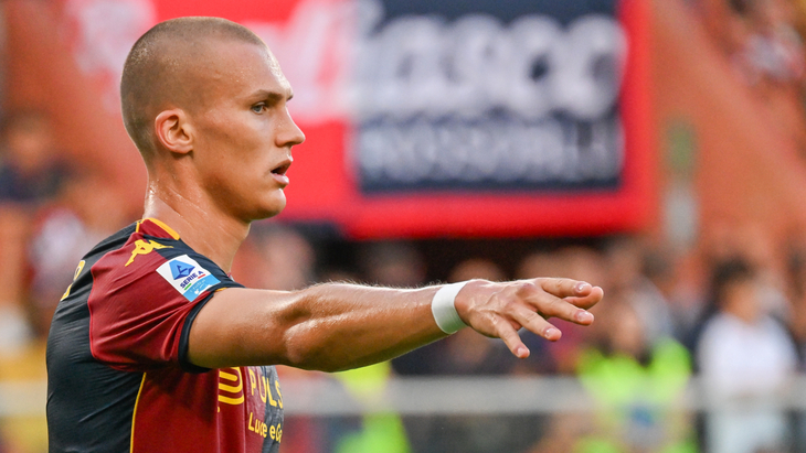 Лео Эстигор