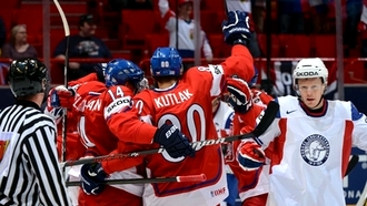 За путевку в полуфинал ЧМ чехи поспорят со швейцарцами