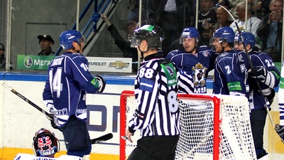 Хоккеисты «Амура»