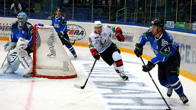 «Нефтехимик» — «Трактор»