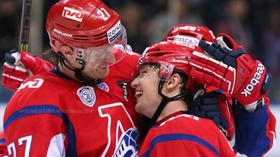 Хоккеисты «Локомотива»