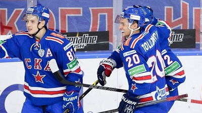 Хоккеисты СКА