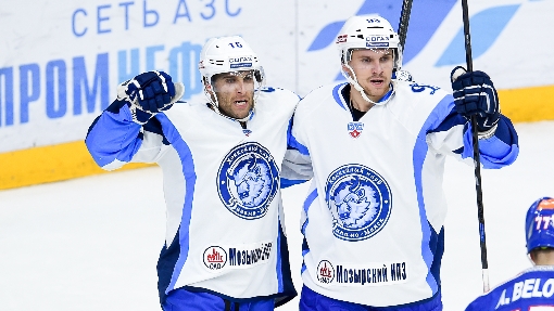 Хоккеисты «Динамо»