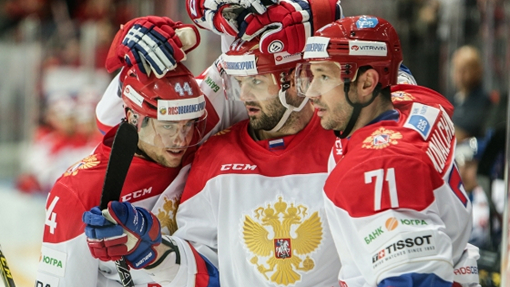 Хоккеисты сборной России