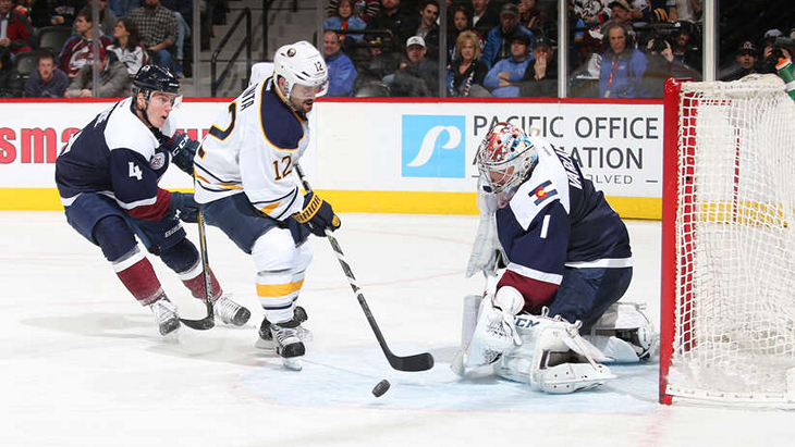 Семен Варламов помог «Колорадо» победить Семен Варламов помог «Колорадо» победить