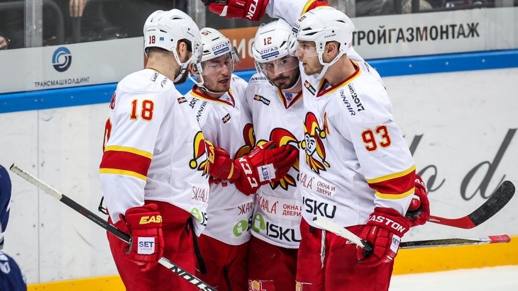 «Джокеры» вышли в плей-офф, «Динамо» — нет