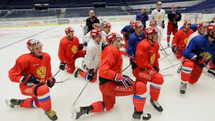 Хоккеисты сборной России