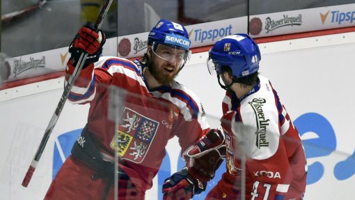 «Народная команда» семь раз расписалась в воротах «тре крунур»