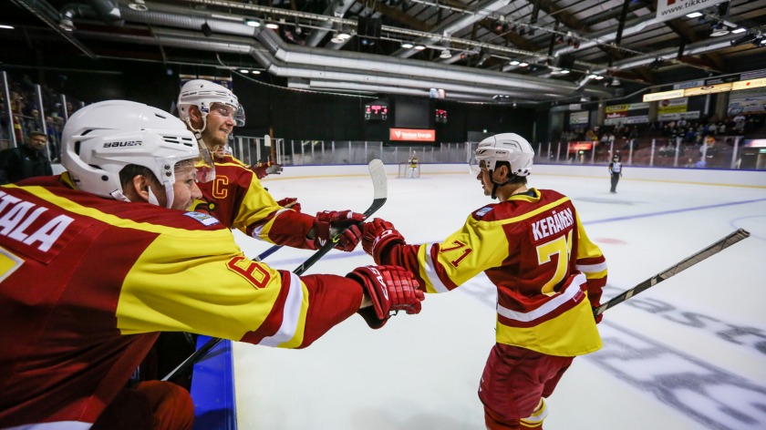 Хоккеисты «Йокерита»