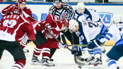 «Динамо» — «Нефтехимик»