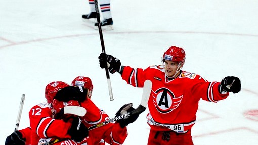 «Автомобилист» оказался сильнее дебютанта КХЛ