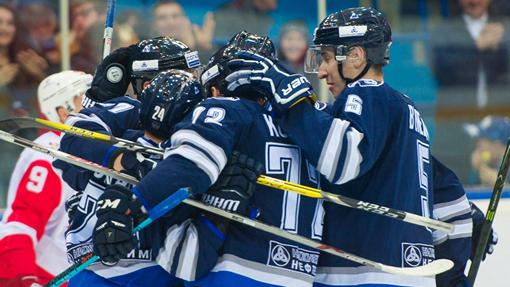 Хоккеисты «Нефтехимика»