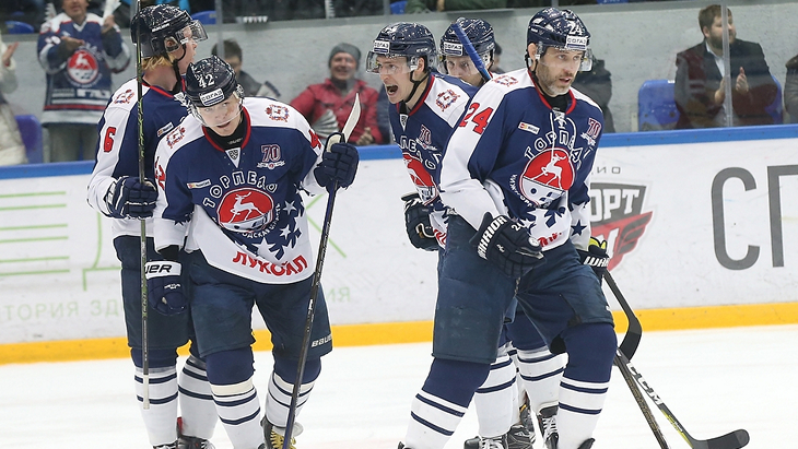 Хоккеисты «Торпедо»