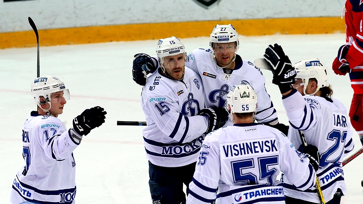 «Динамо» набрало максимальное количество очков во время гостевой серии