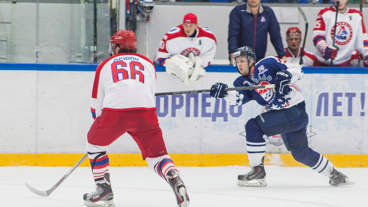 «Торпедо» — «Локомотив»