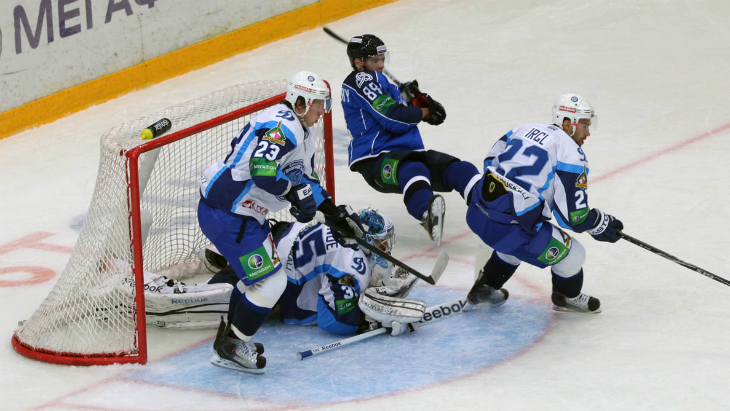 «Нефтехимик» — «Динамо» Минск