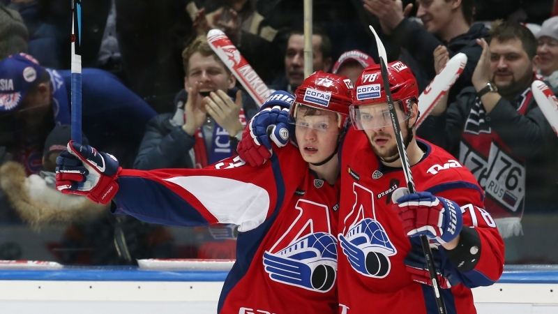 Хоккеисты «Локомотива»